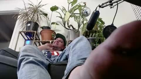 Snapshot of laidback_and_chill chatting on 22, 12, 2024 Rick online show from 22, 12, 2024