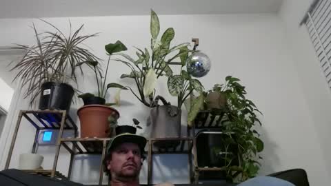 Snapshot of laidback_and_chill chatting on 25, 12, 2024 Rick online show from 25, 12, 2024