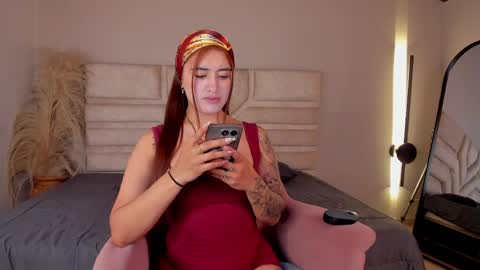 Snapshot of laila__sub chatting on 5, 6, 2026 Laila online show from 5, 6, 2026