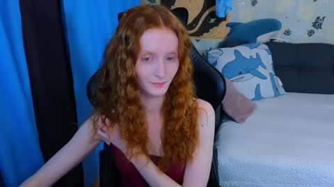 Snapshot of laksmrrr chatting on 9, 5, 2026 Lu Alex online show from 9, 5, 2026