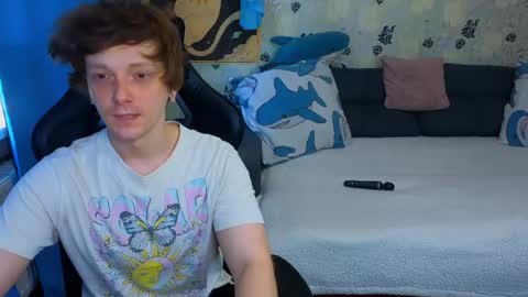 Snapshot of laksmrrr chatting on 17, 5, 2026 Lu Alex online show from 17, 5, 2026