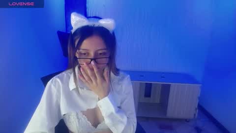 Snapshot of lala_clark chatting on 12, 9, 2025 Lala clark online show from 12, 9, 2025