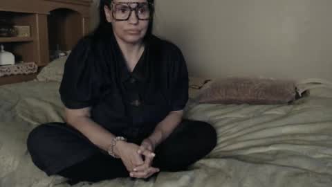 Naomi Rose online show from 5, 3, 2026