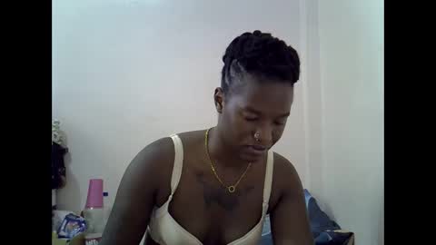 Snapshot of lamensha chatting on 10, 10, 2025 lamensha online show from 10, 10, 2025