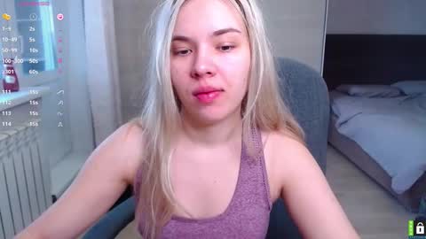 Snapshot of lana__nova chatting on 19, 10, 2025 Lana online show from 19, 10, 2025