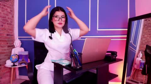  Lana  online show from 10, 4, 2026