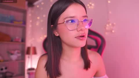 Snapshot of lana_dreams_ chatting on 17, 2, 2026 Lana online show from 17, 2, 2026