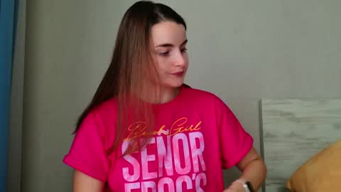 Snapshot of lana_gl chatting on 25, 5, 2026 lana_gl online show from 25, 5, 2026