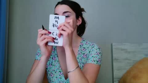 Snapshot of lana_gl chatting on 4, 6, 2026 lana_gl online show from 4, 6, 2026