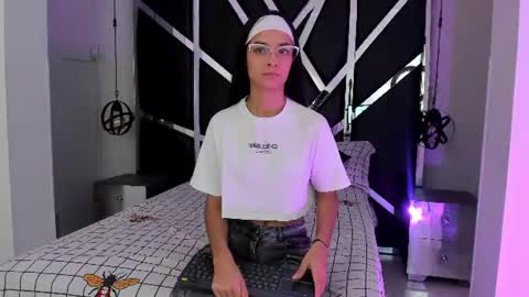 lana_rhoaades online show from 18, 6, 2026