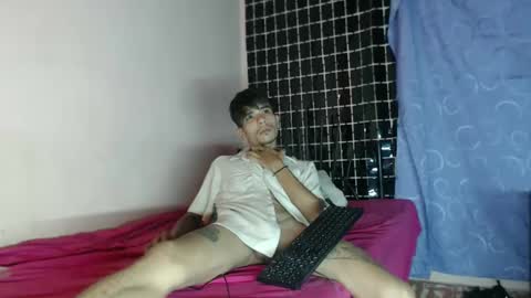 lana_robertt online show from 5, 1, 2025