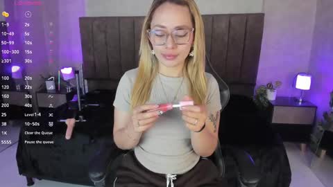 Lana online show from 15, 11, 2025