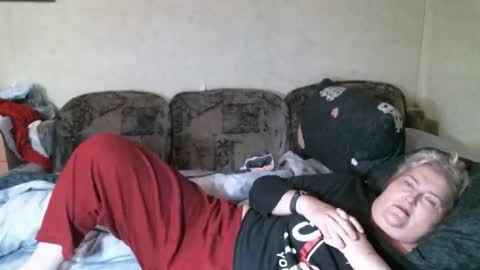 Snapshot of lanacat555 chatting on 8, 3, 2026 lanacat555 online show from 8, 3, 2026