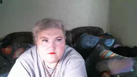 Snapshot of lanacat555 chatting on 15, 4, 2026 lanacat555 online show from 15, 4, 2026