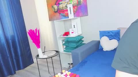 Snapshot of lanadelamonico chatting on 20, 10, 2025 Lana online show from 20, 10, 2025