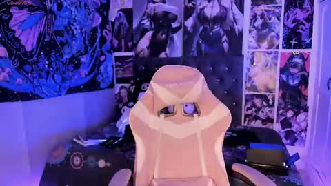 Snapshot of lanakyutt666 chatting on 17, 7, 2026 LanaKyutt666 online show from 17, 7, 2026