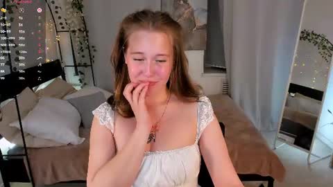 Snapshot of lanaroselle chatting on 19, 6, 2026 Lana online show from 19, 6, 2026