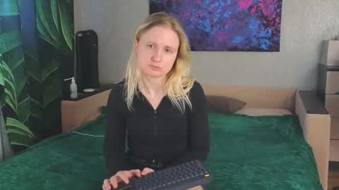 LanaviSmith online show from 18, 2, 2026