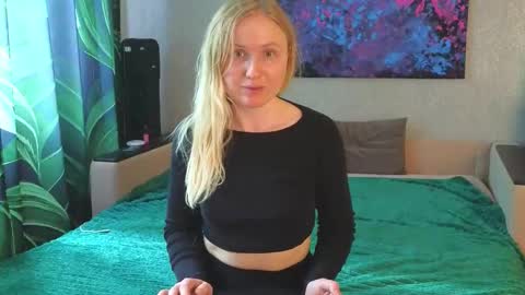 LanaviSmith online show from 26, 5, 2026