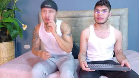 Lance  Max  online show from 21, 4, 2026