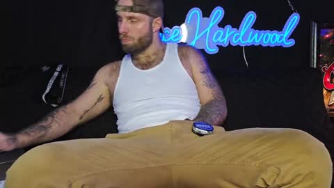 Snapshot of lancehardwood222 chatting on 20, 12, 2024 LANCE online show from 20, 12, 2024