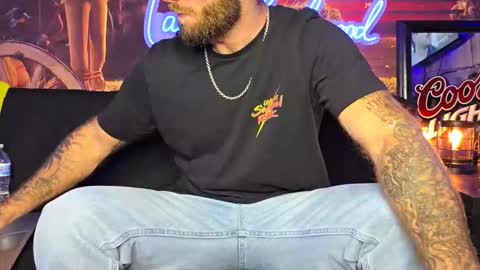 Snapshot of lancehardwood222 chatting on 16, 10, 2025 LANCE online show from 16, 10, 2025