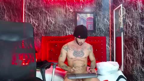 Lancelot Benwick online show from 9, 2, 2025