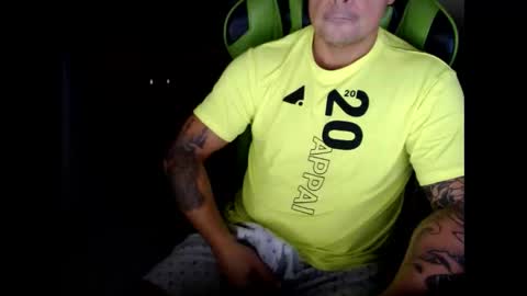 Snapshot of landaw chatting on 27, 5, 2026 Landaw online show from 27, 5, 2026