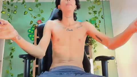 Snapshot of langelo_el chatting on 3, 6, 2026 langelo_el online show from 3, 6, 2026