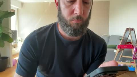 Snapshot of lanimalr chatting on 22, 5, 2026 Lanimal online show from 22, 5, 2026