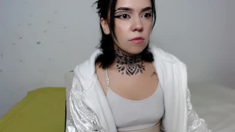 Snapshot of lannie_gonzales chatting on 30, 1, 2025 LANNIE   online show from 30, 1, 2025