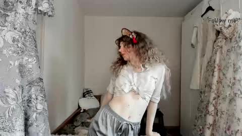 Snapshot of lanshan_classy chatting on 9, 6, 2026 lanshan_classy online show from 9, 6, 2026