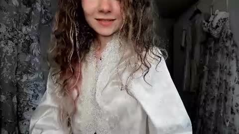 Snapshot of lanshan_classy chatting on 21, 6, 2026 lanshan_classy online show from 21, 6, 2026