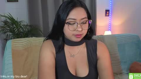 Snapshot of lara1__ chatting on 14, 4, 2026 Lara online show from 14, 4, 2026
