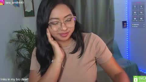 Snapshot of lara1__ chatting on 21, 4, 2026 Lara online show from 21, 4, 2026