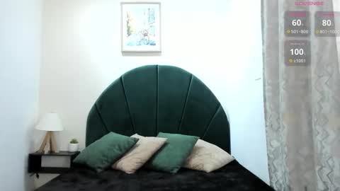      700  200   online show from 22, 2, 2026