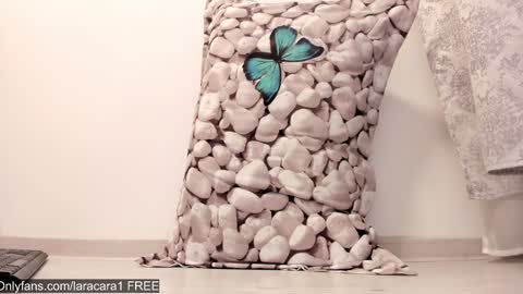 Lara online show from 18, 1, 2025