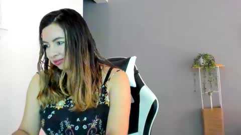 Lara online show from 30, 5, 2026