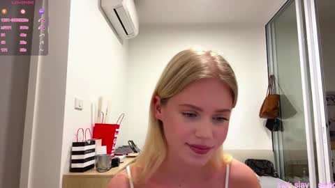 Stella online show from 15, 2, 2026