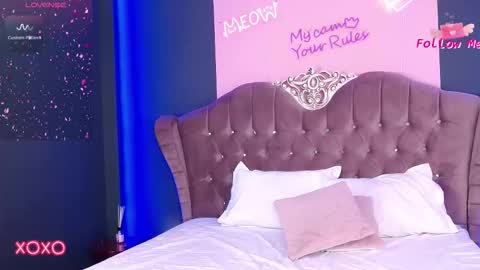 LaraKent online show from 14, 9, 2025