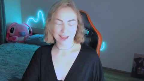 LaraKrein lk online show from 15, 3, 2026