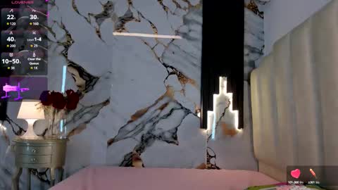 Lara  online show from 20, 9, 2025