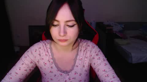 Laralianna online show from 25, 2, 2026