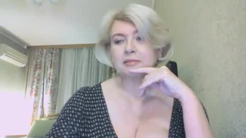 laramrs online show from 2, 11, 2025