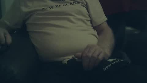 Larbie online show from 8, 3, 2025