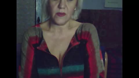 larisaq4ugo24 online show from 5, 2, 2025