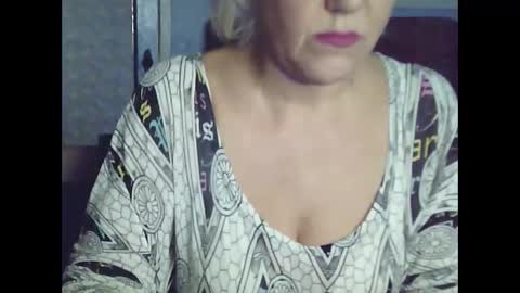 larisaq4ugo24 online show from 7, 2, 2025