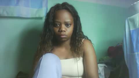 larissa645771 online show from 31, 10, 2025