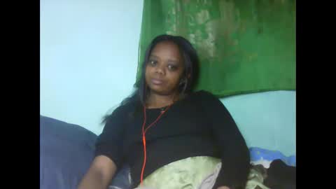 larissa645771 online show from 14, 3, 2026