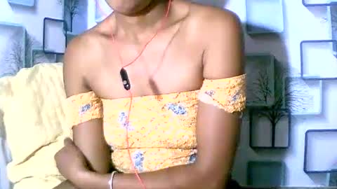 Snapshot of larra27 chatting on 3, 5, 2026 Malala online show from 3, 5, 2026